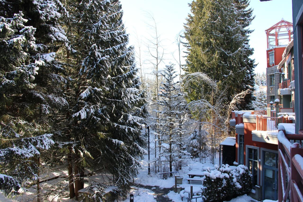 Alpenglow Lodge By Mva Whistler Ngoại thất bức ảnh